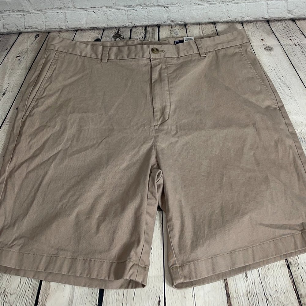 VINEYARD VINES BREAKER SHORTS FLAT FRONT KHAKIS